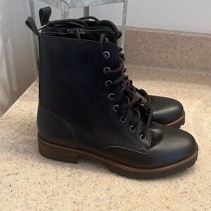 Kensie brand size 8M black zip closure boots- brand new